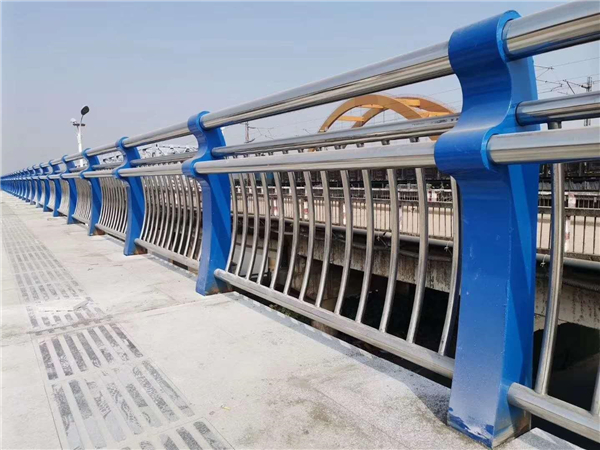 大渡口304不锈钢复合管护栏的生产工艺揭秘